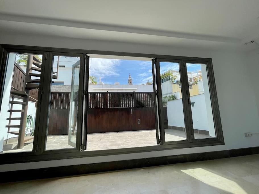 세비야 Fdez Amazing House By Cathedral And Giralda With Private Pool 빌라 외부 사진