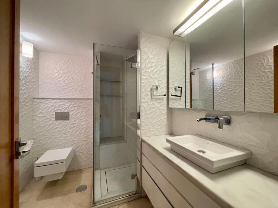 세비야 Fdez Amazing House By Cathedral And Giralda With Private Pool 빌라 외부 사진