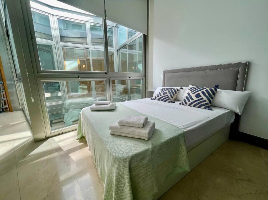 세비야 Fdez Amazing House By Cathedral And Giralda With Private Pool 빌라 외부 사진