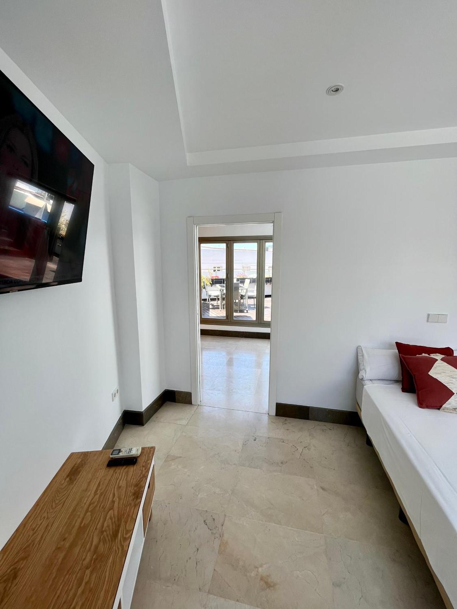 세비야 Fdez Amazing House By Cathedral And Giralda With Private Pool 빌라 외부 사진